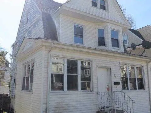 90 Watson Ave, East Orange, NJ 07018