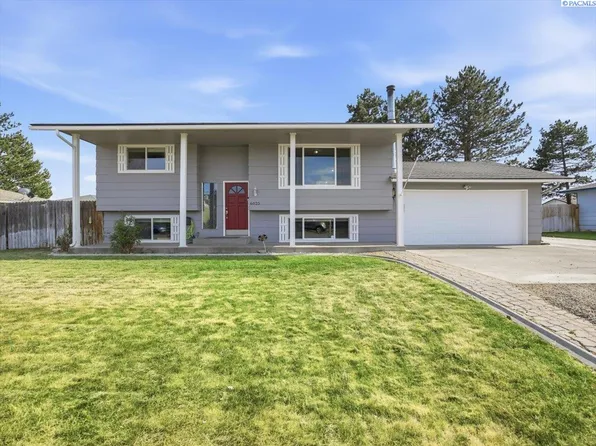 6025 W Okanogan Loop, Kennewick, WA 99336