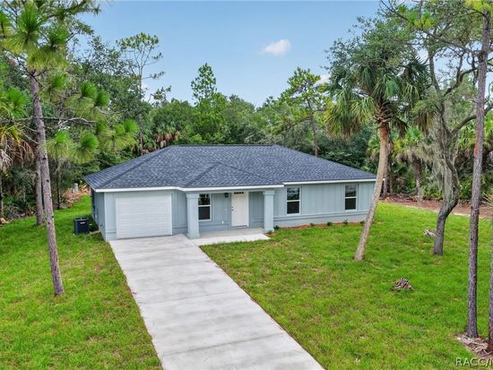 12175 W Bluebell Dr, Crystal River, FL 34428