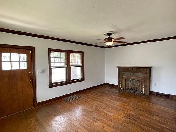 5th image of 522 Miami St