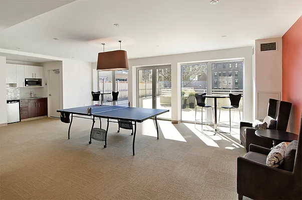 Rented by Living New York | media 30