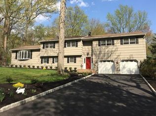 695 Wicklow Way Riv, River Vale, NJ 07675