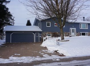 222 Hill St, Neillsville, WI 54456