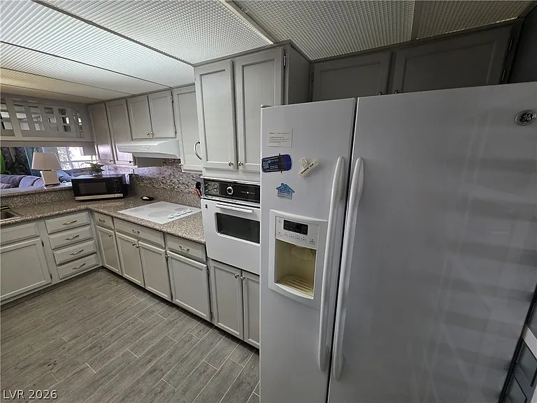 750 S Royal Crest Cir #313 — Photo 13