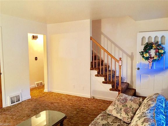 5th image of 1501 Beechwood St NE