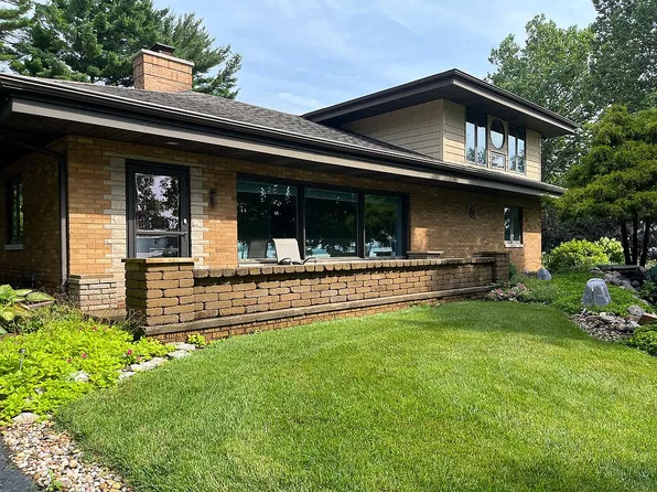 14105 N River Beach Dr, Chillicothe, IL 61523