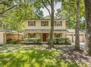 20 S Woodstock Circle Dr, Spring, TX 77381