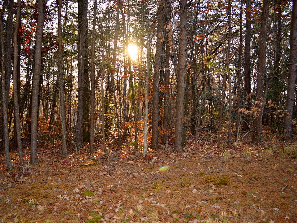 Lot - No Known Restrictions