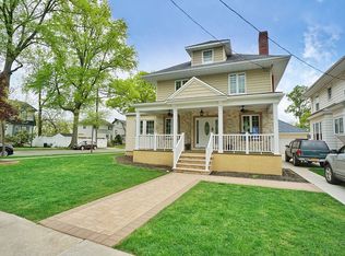 18 Westcott Blvd, Staten Island, NY 10314