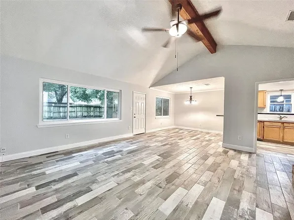 16215 Summer Dawn Ln, Houston, TX 77095
