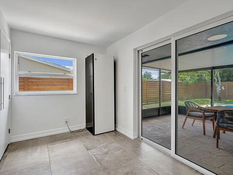1201 SW 28th Ave — Photo 47