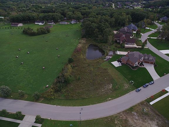 2nd image of 13815 W Stonebridge Woods Xing