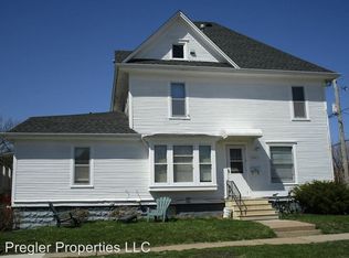 1443 Hawthorne Ave, Waterloo, IA 50702