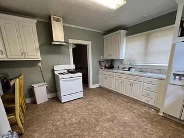 2515 Hazel St, Lake Charles, LA 70601