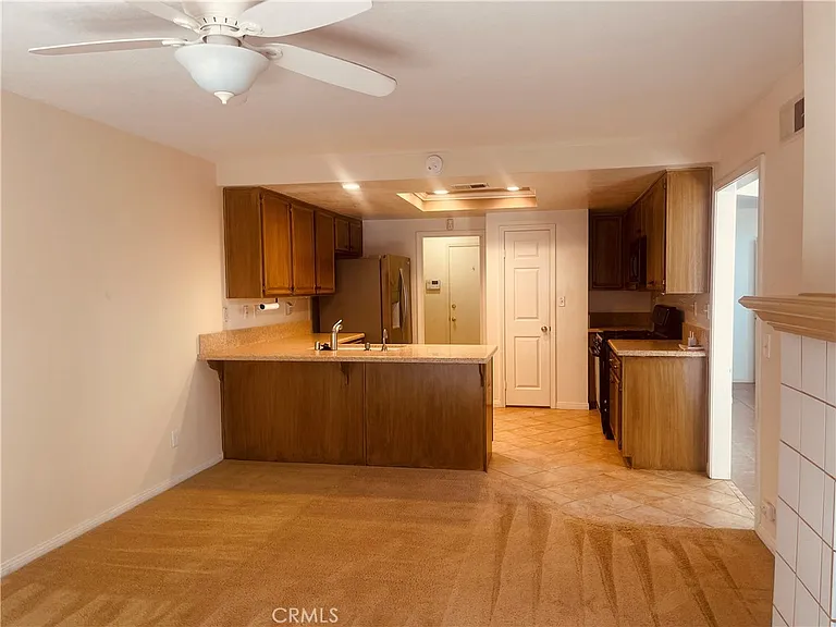 928 Lotus Cir — Photo 12