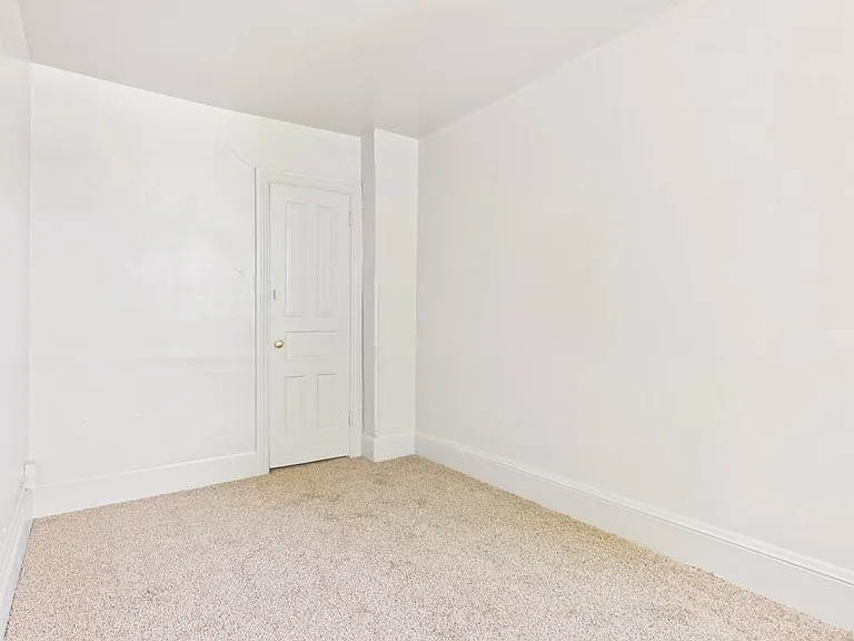 626 Geary St — Photo 9