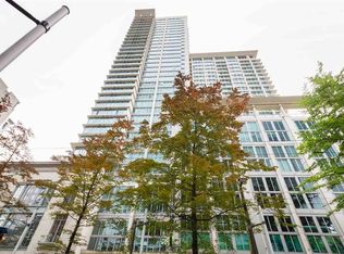 610 Granville St #807, Vancouver, BC V6C 3T3
