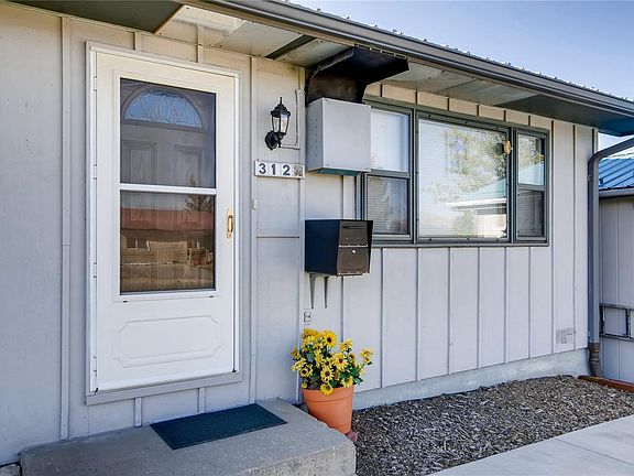 3rd image of 312 Mount Princeton Dr