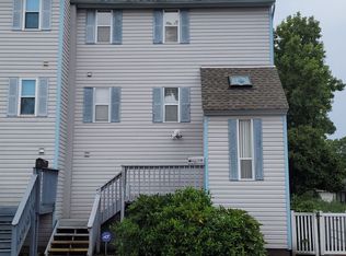518 9th St, Virginia Beach, VA 23451