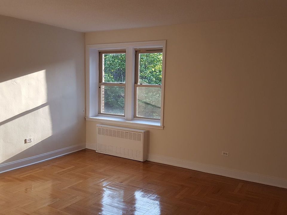 1st image of 4836 44th St APT 7A