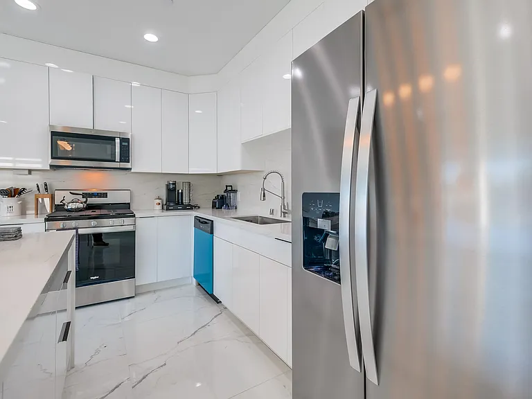 1003 Opal St #A — Photo 14