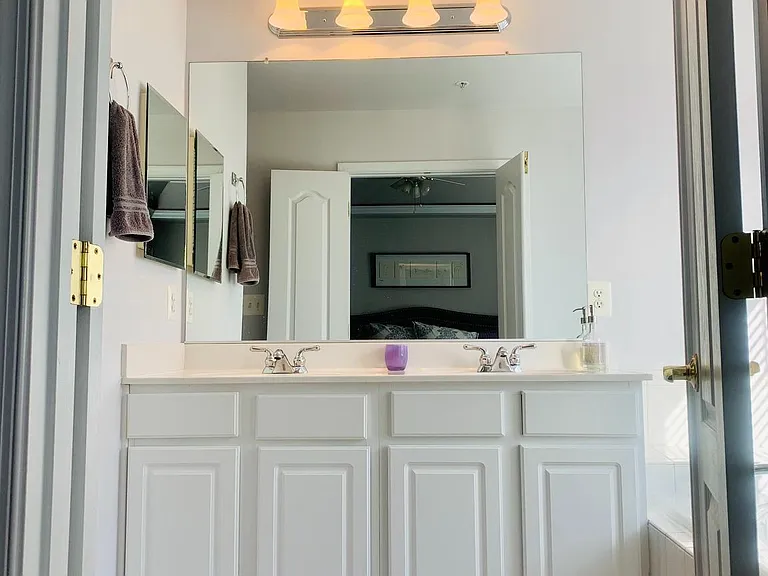 9823 Darcy Forest Dr — Photo 20