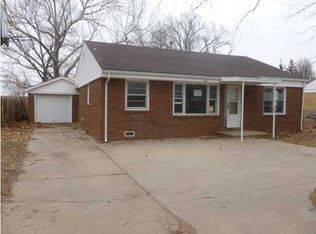 316 W Alexander Dr, Haysville, KS 67060