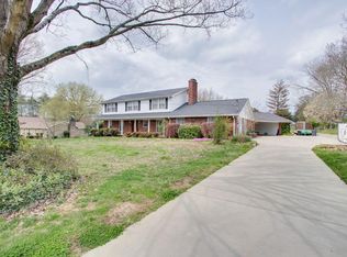 209 Montchanin Rd, Old Hickory, TN 37138