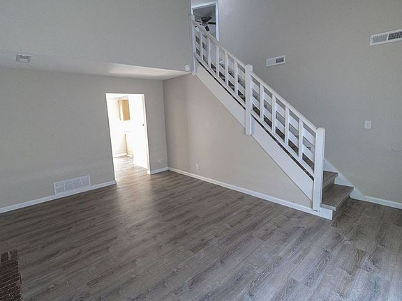 4th image of 7300 N Moberly Dr #A