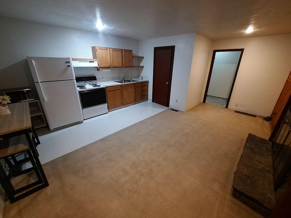 1st image of 287B Filer Ave #287B