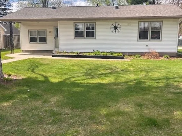 401 E 6th Ave, Brodhead, WI 53520