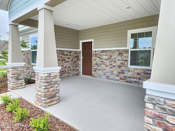 4th image of 3256 Crocus Ln
