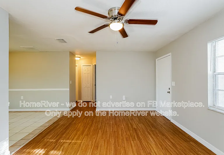 9135 Maynard Ave — Photo 4