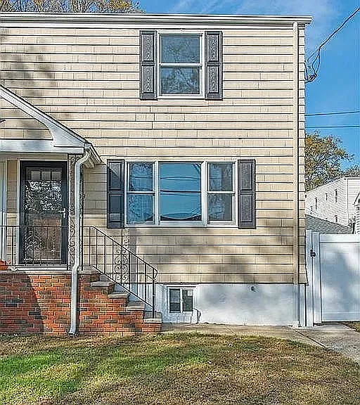 209 Ivy St — Photo 11