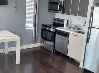 621 11th St APT 201, Miami Beach, FL 33139
