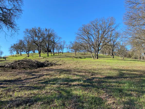 1751 Choctaw Rd, Copperopolis, CA 95228