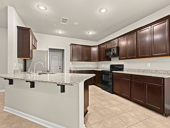 4th image of 15339 Mossystone Dr