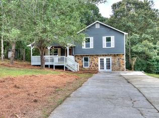 205 Hickory Ln, Dallas, GA 30132