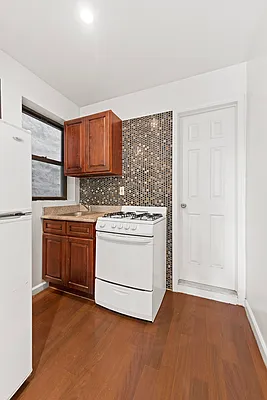 Rented by Compass | media 8