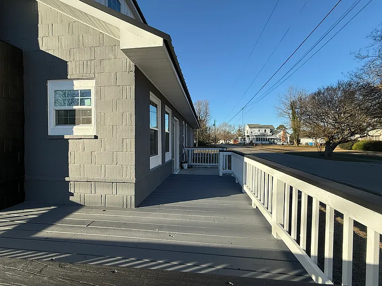 221 E Plank Rd — Photo 28
