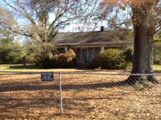 2nd image of 635 Brady Rd