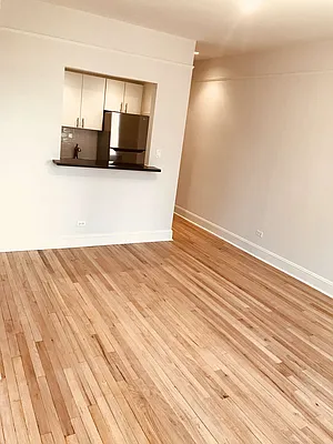 Rented by Metropolis Real Estate of Manhattan | media 21