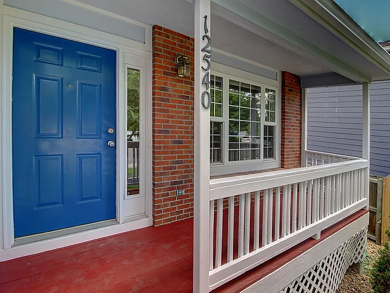 12540 Beach St — Photo 2
