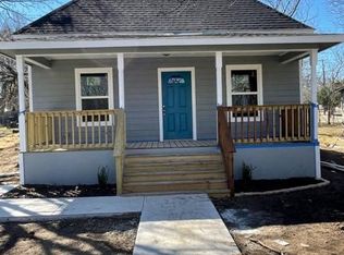 426 W Day St, Denison, TX 75020