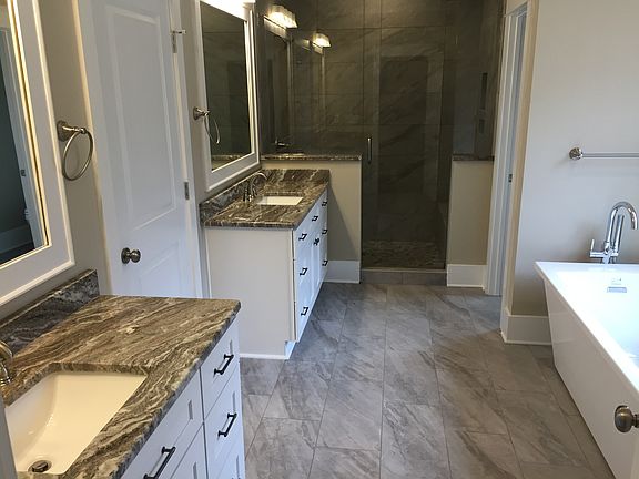 4th image of 5458 Dolphin Ln