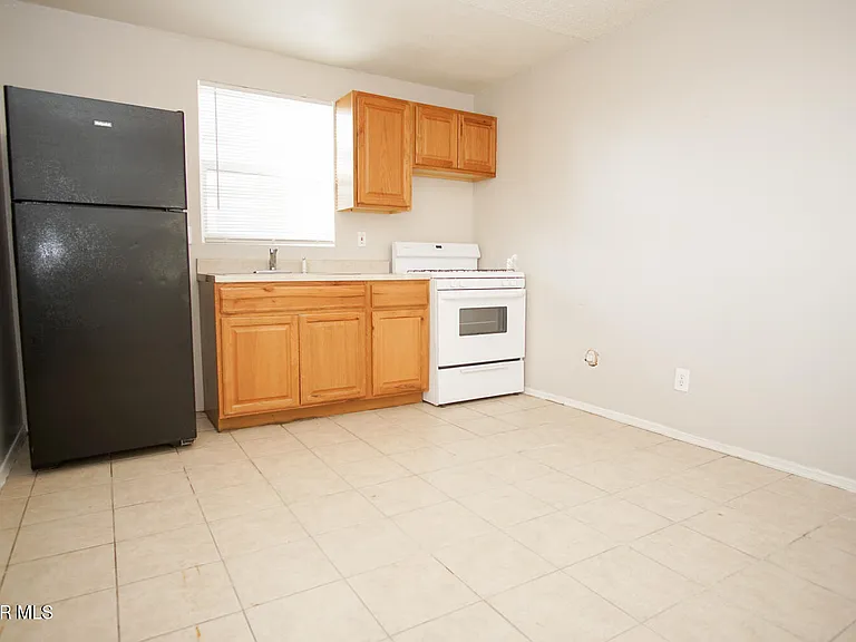 411 Dodge Rd #3 — Photo 3
