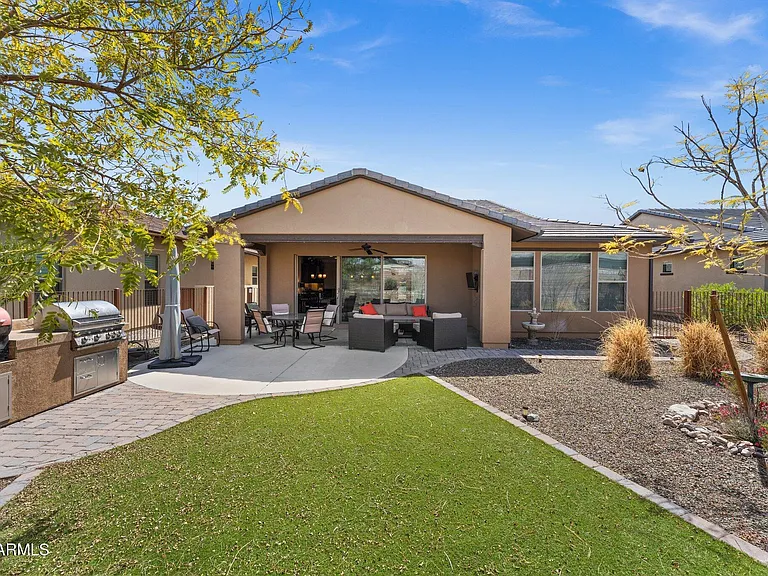 3913 Gold Ridge Rd — Photo 9
