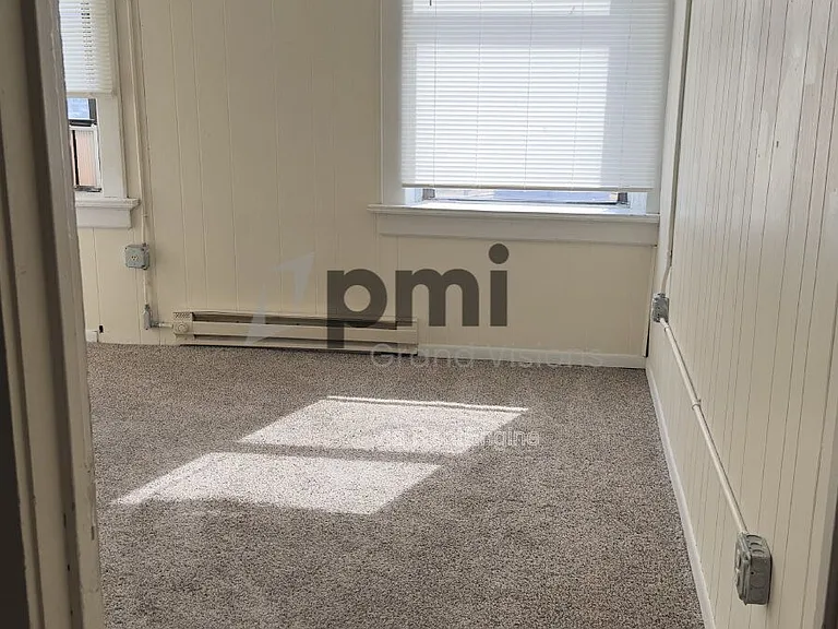 601 Monroe Ave #16 — Photo 6
