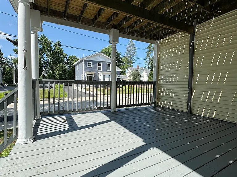 Private Porch,
