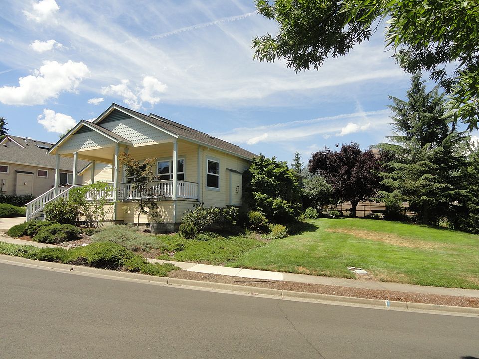 2nd image of 357 Starflower Ln